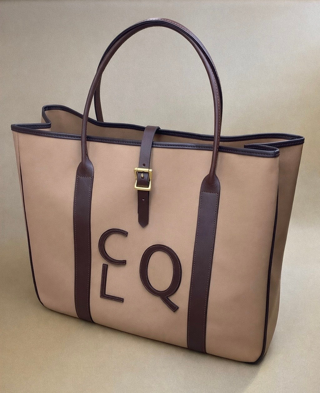 Travel Tote with Closure Strap