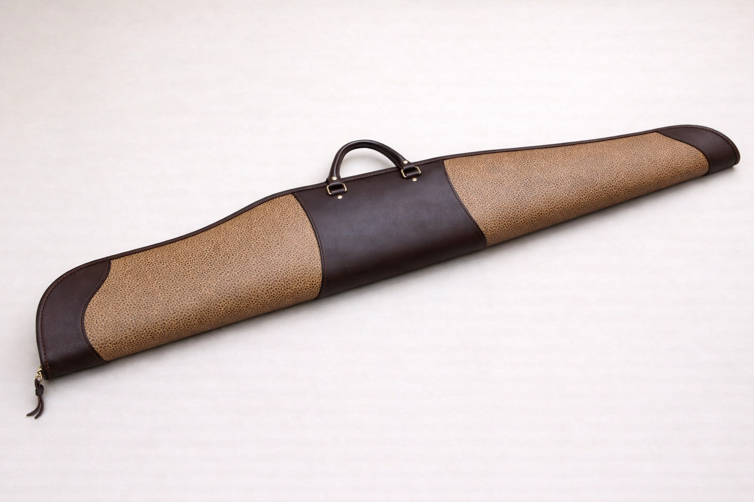 Fleece lined rifle case pebble grain leather zippered case 